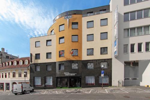 President Hotel 브라티슬라바 외부 사진